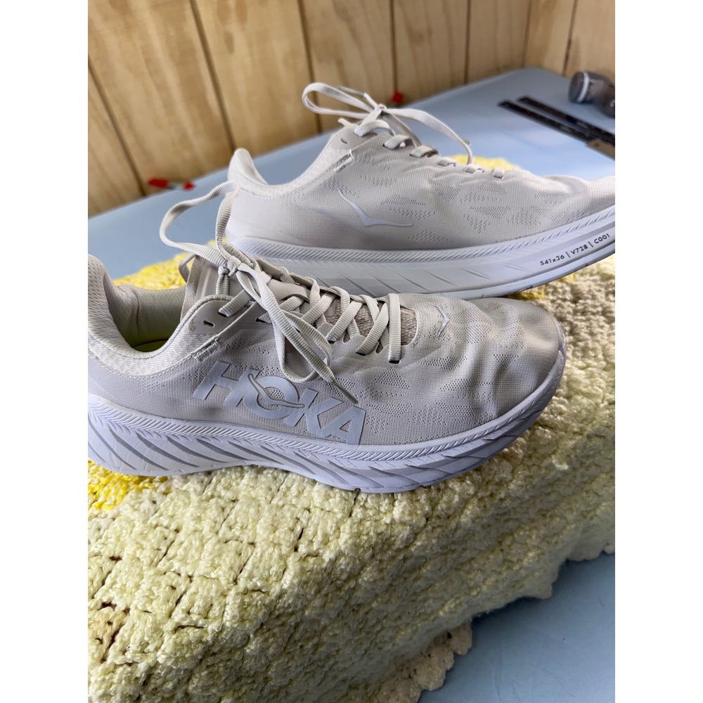 Hoka One One Carbon X‎ 2 Mens 9.5 Running Shoes Nimbus Cloud White 1123111 NCWT